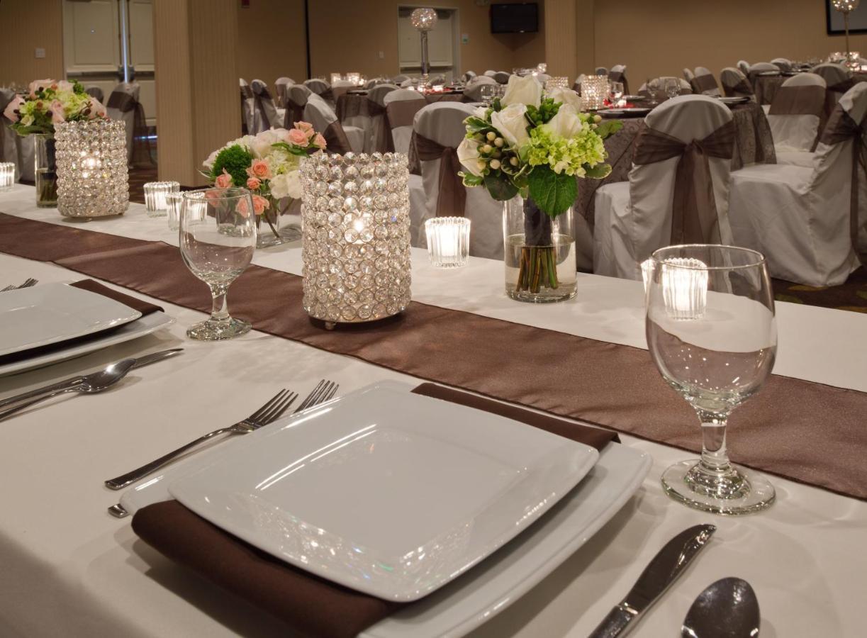 Holiday Inn Lincoln Southwest By Ihg Exteriör bild