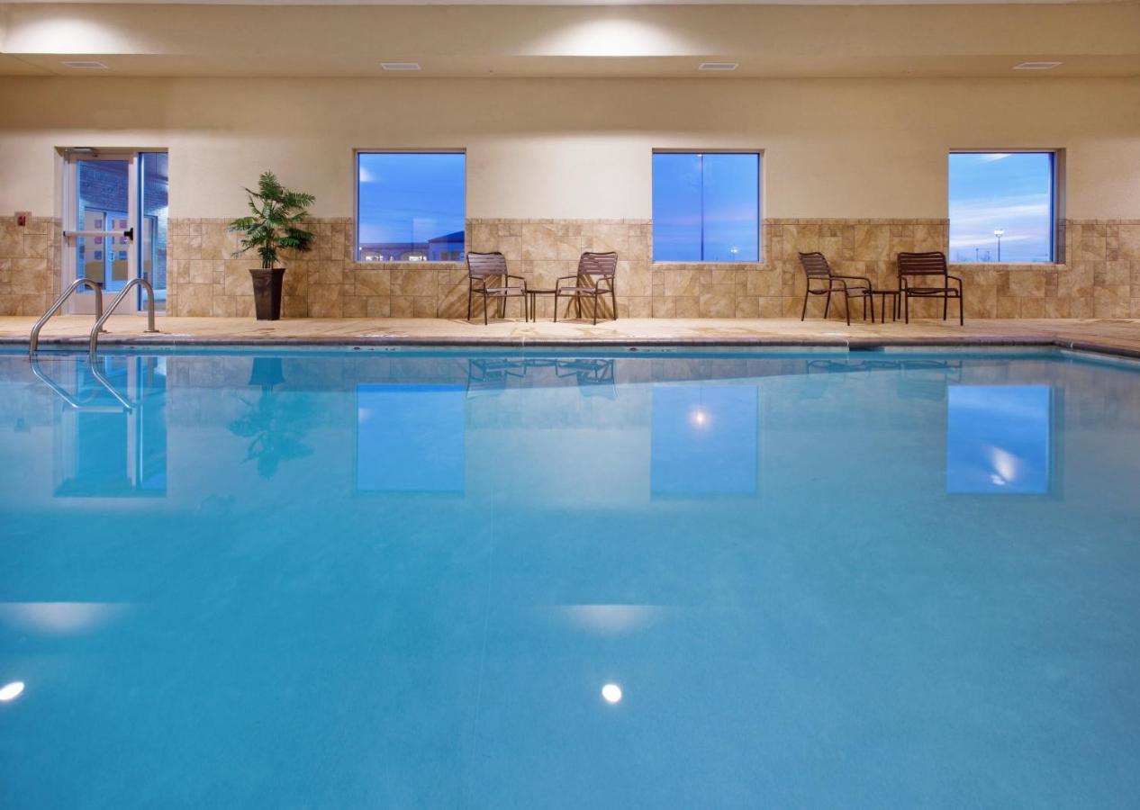 Holiday Inn Lincoln Southwest By Ihg Exteriör bild